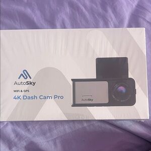 ADC-888 4K Dash Cam Box - White & Blue Branding